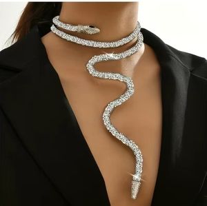 SILVER SPARKLE Snake 🐍 wrapped design necklace. ✨️ Halloween Goth